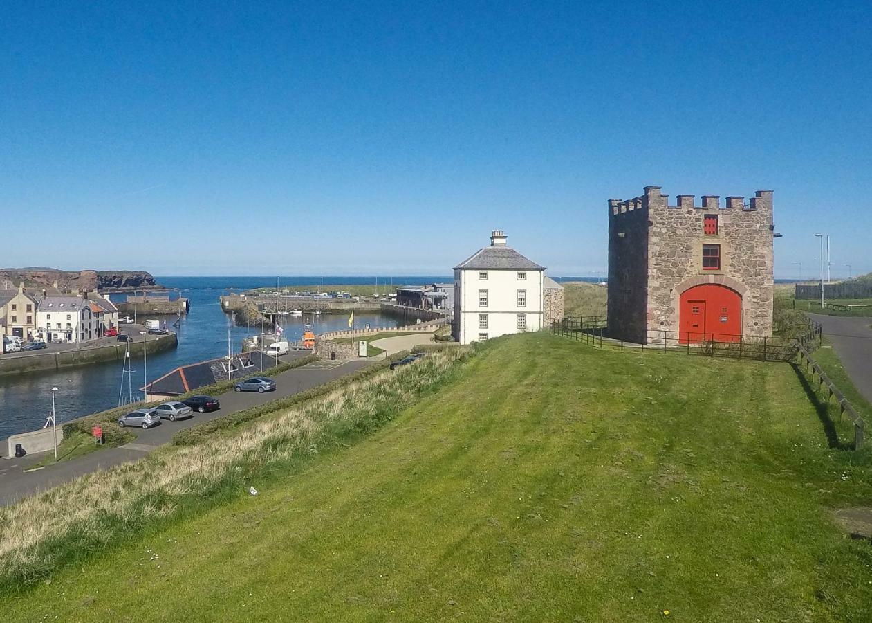 Villa Nisbet'S Tower Eyemouth Exterior foto